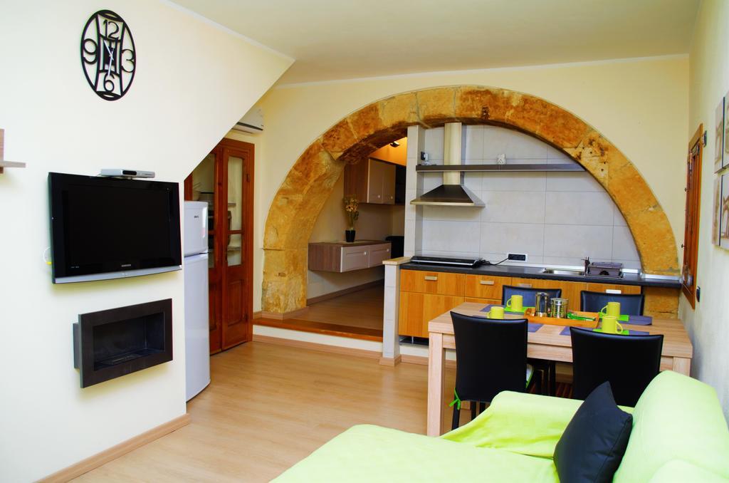 Appartamento San Giovanni Cagliari Bilik gambar